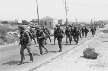 Israeli troops in Lebanon, 1982